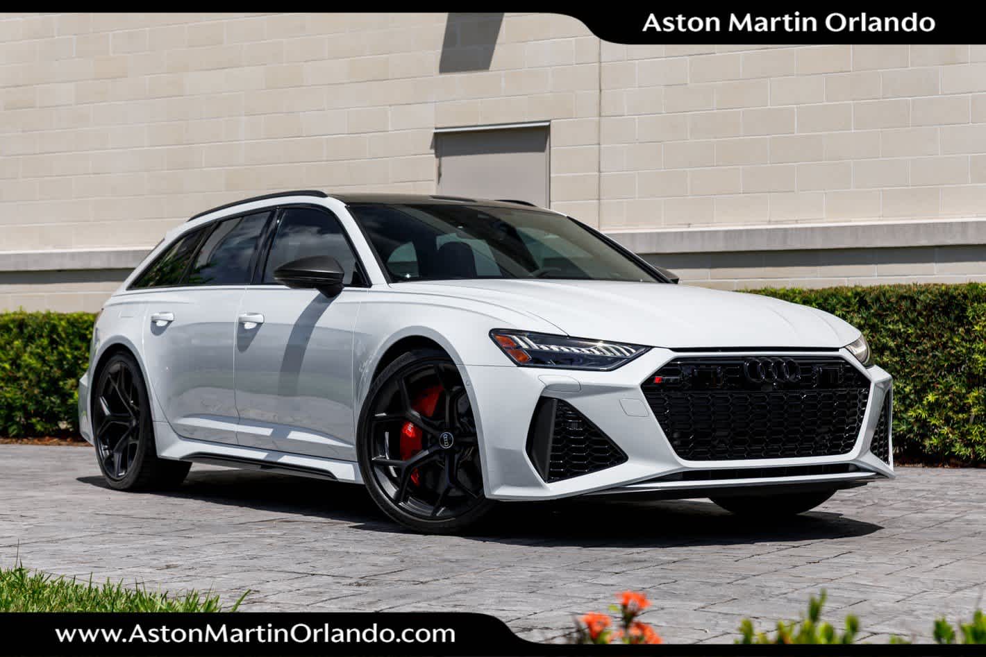 2025 Audi RS 6 Avant performance