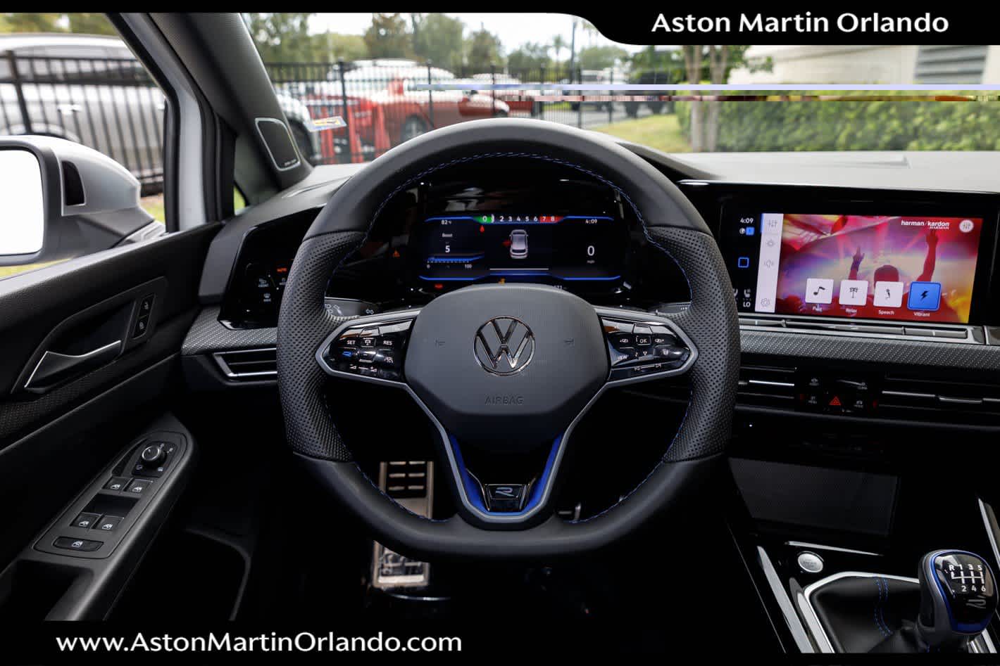 2024 Volkswagen Golf R 2.0T Manual