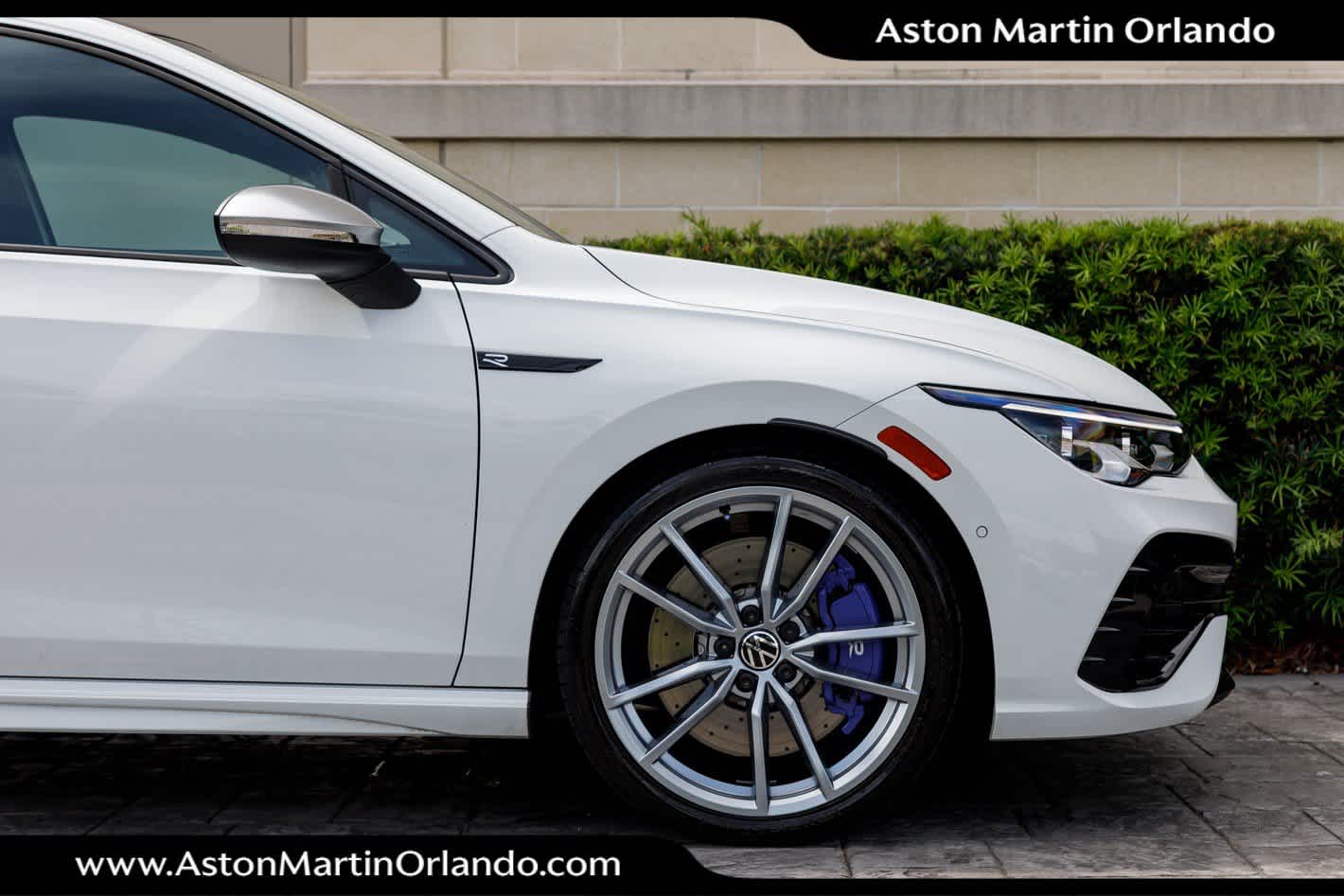 2024 Volkswagen Golf R 2.0T Manual