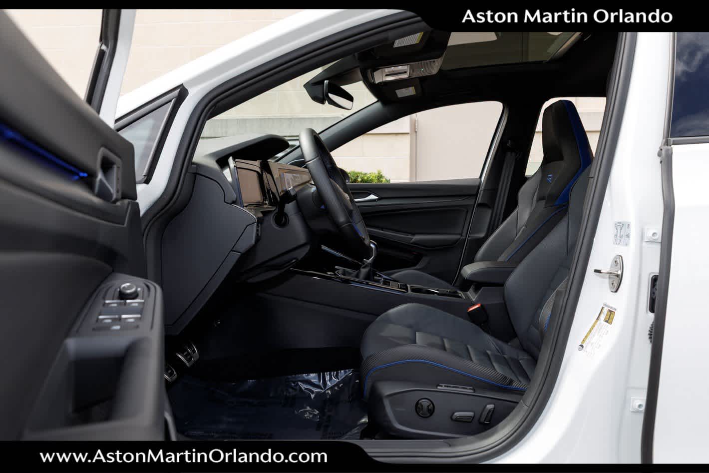 2024 Volkswagen Golf R 2.0T Manual