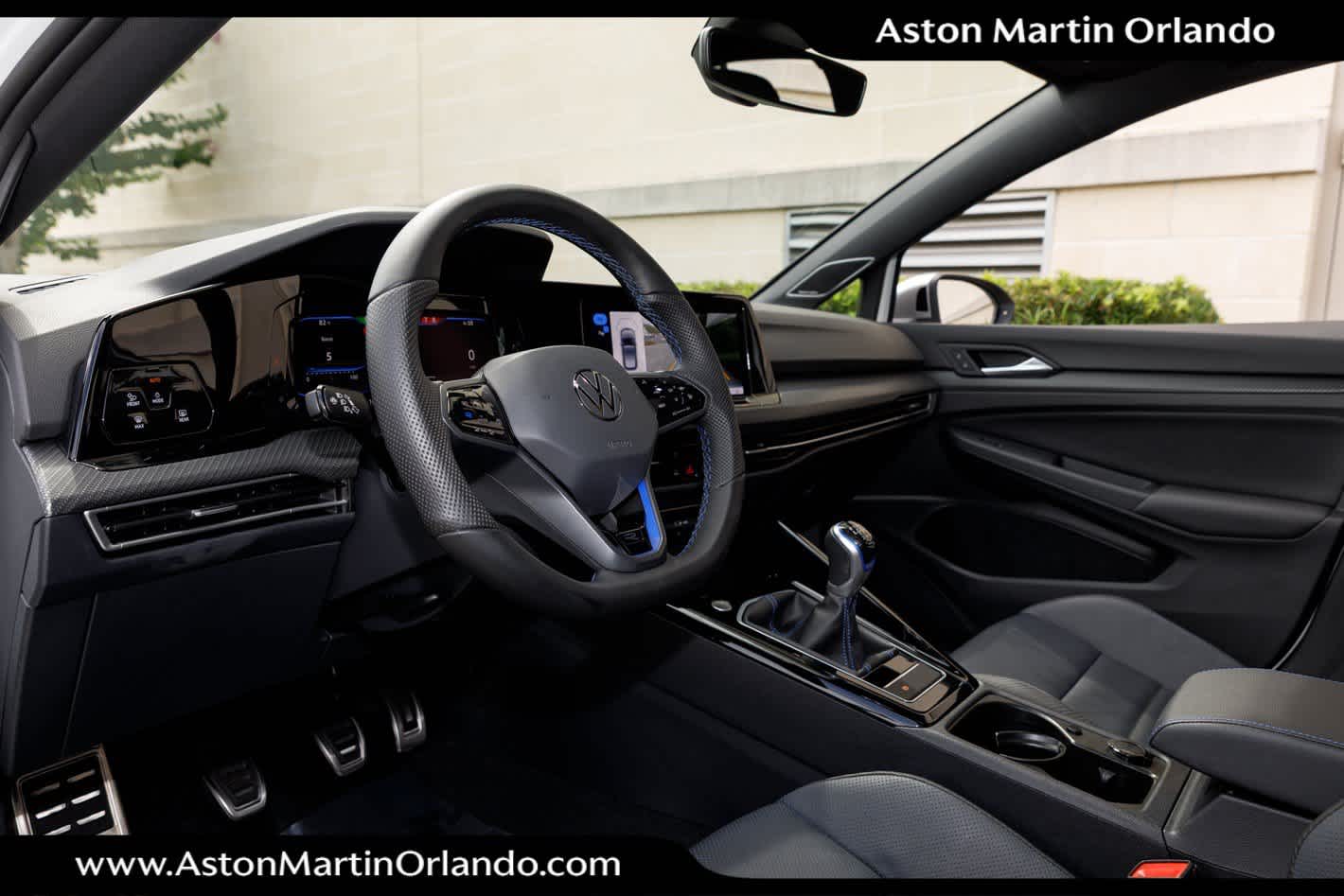 2024 Volkswagen Golf R 2.0T Manual