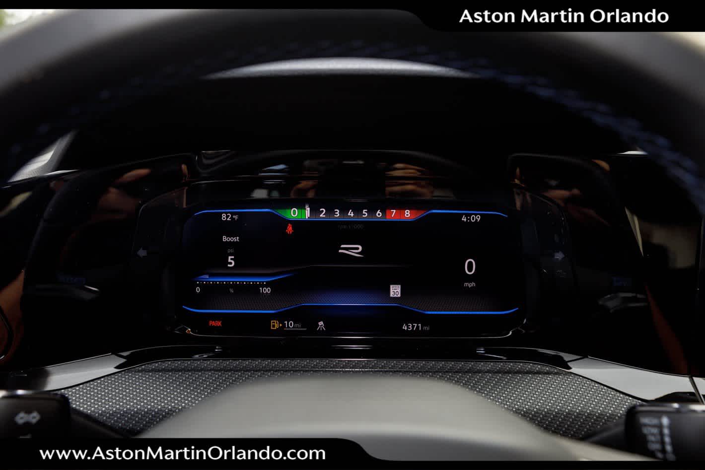 2024 Volkswagen Golf R 2.0T Manual