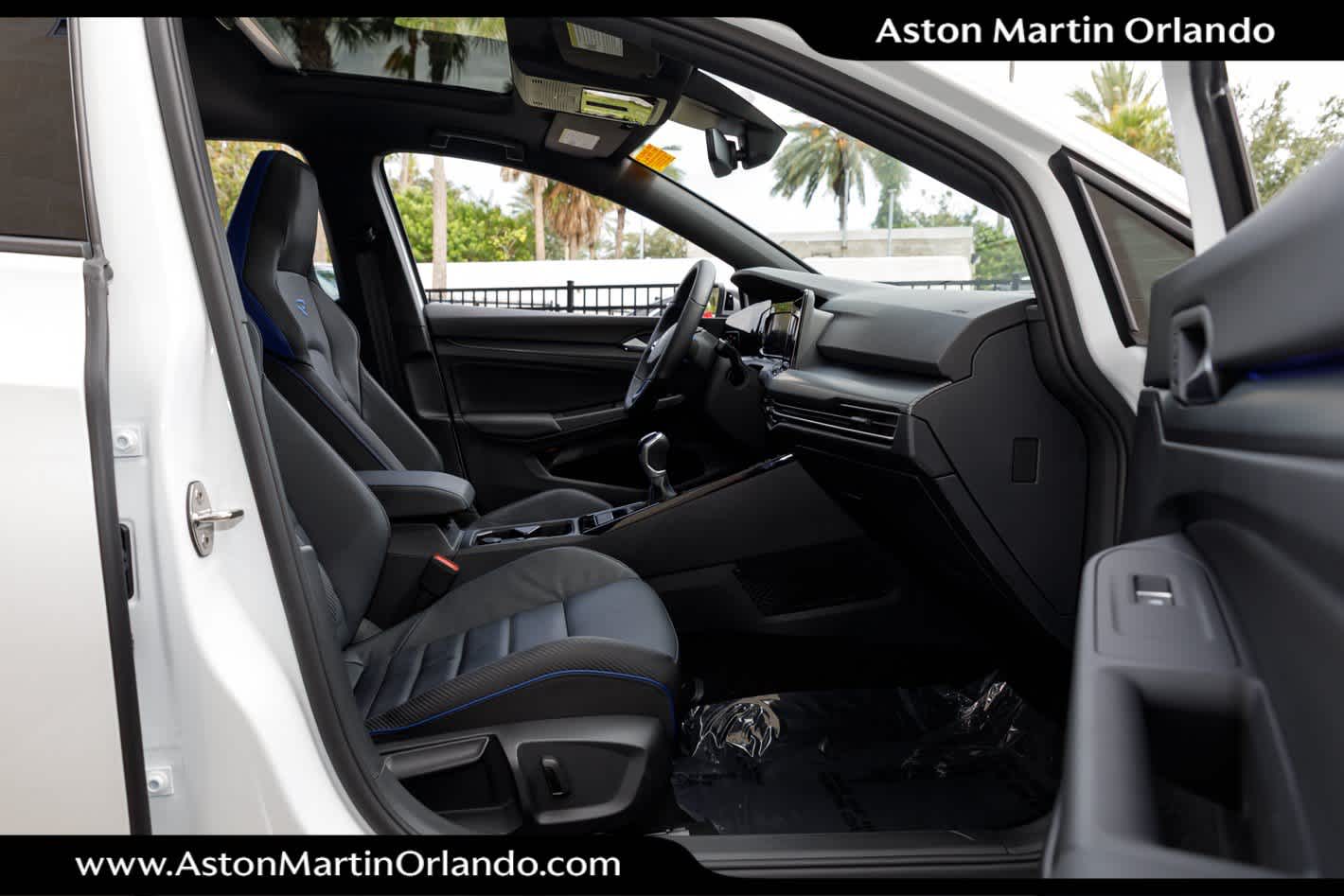 2024 Volkswagen Golf R 2.0T Manual